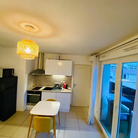 Apartment A 3 Mn A Pied Des Thermes *